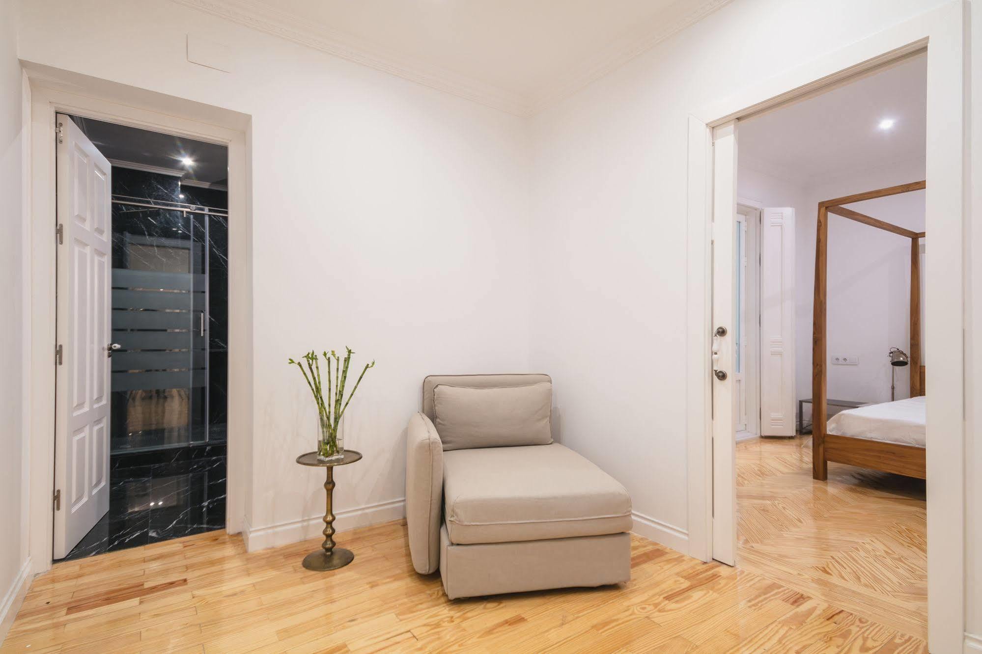 Fuencarral Apartamento Madri Exterior foto